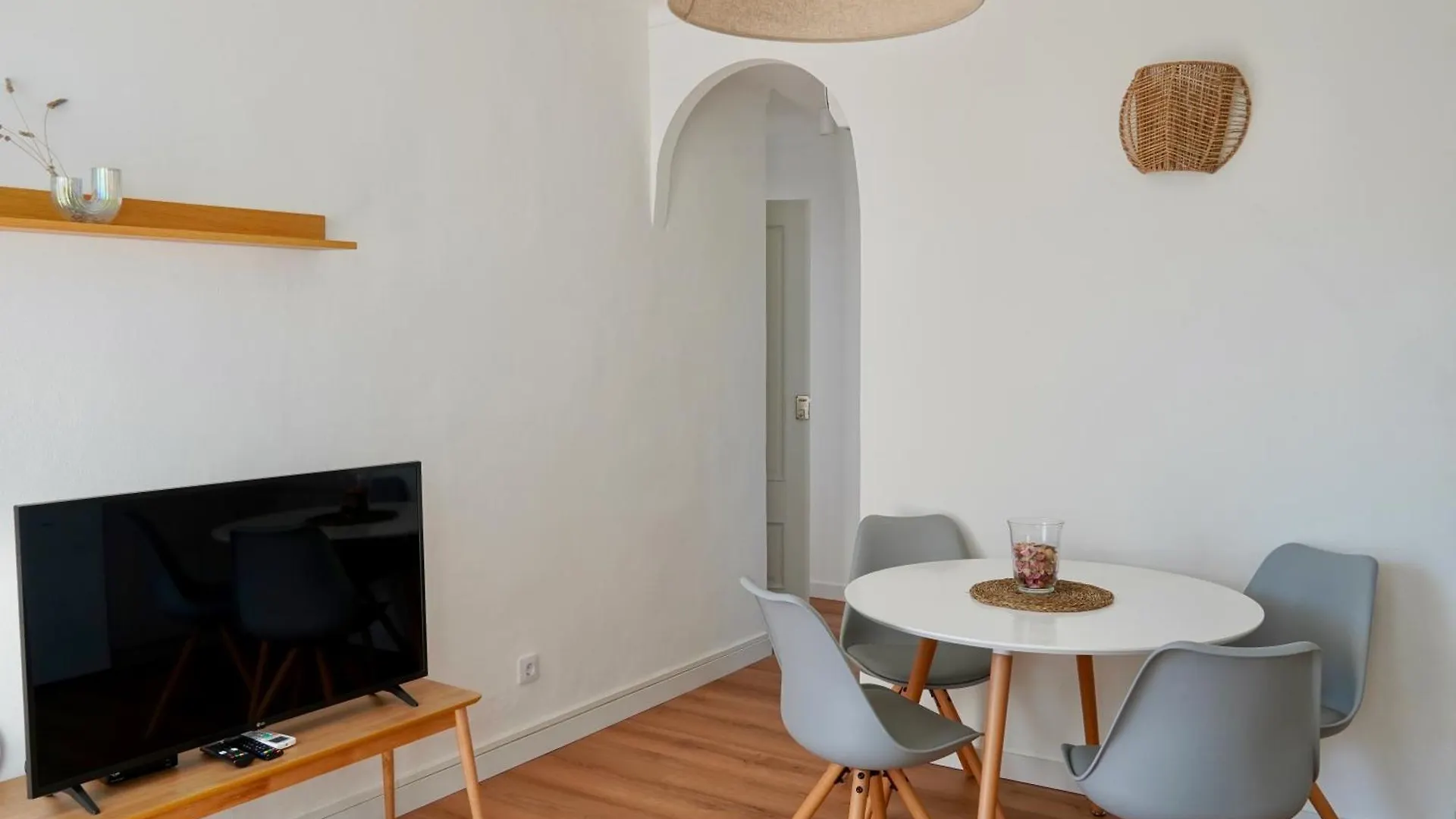 Lavendel Apartments Колонья Сант Джордин